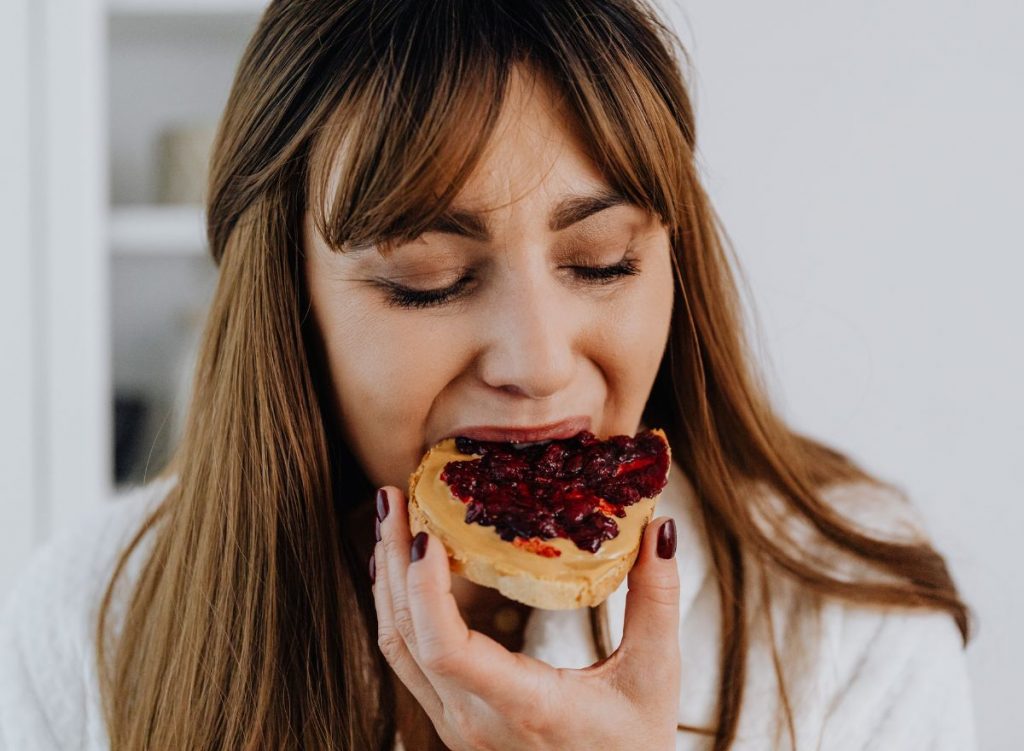 femme qui a des compulsions alimentaires à lille